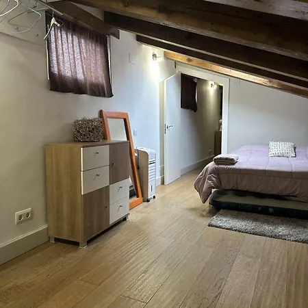 Principal Plaza Apartman *